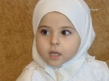 3 yaşında 37 sureyi ezbere okuyor-VİDEO