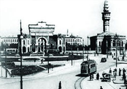 İhsanoğlu'nun Darülfünun'u, okurlarla buluşuyor