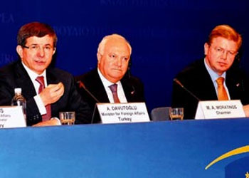 AB'den 'Yeni Anayasa' çağrısı