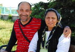 Eşinin verdiği böbrekle sağlığına kavuşacak