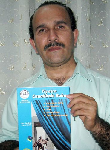 İmamların tiyatro gösterisi kitap haline getirildi