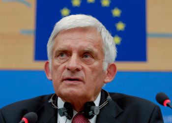 AP: Referandumu selamlıyoruz