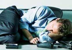 Kronik stres ve uyku bozukluğu kalp krizi riskini arttırıyor