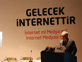Arınç'tan internet yasasına destek sözü