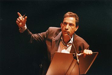 İsrailli Levy: Kendi kuyusunu kazan aptallarız