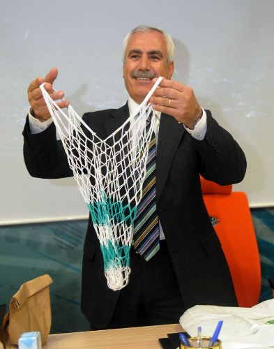 Nilüfer'de naylon poşet devri sona eriyor