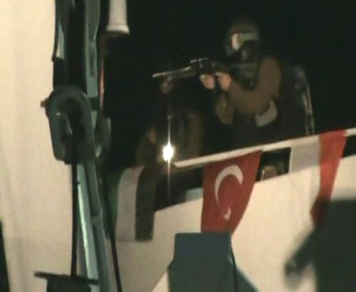Malezyalı gazeteciler: 2 Türk, yanımızda sebepsiz katledildi