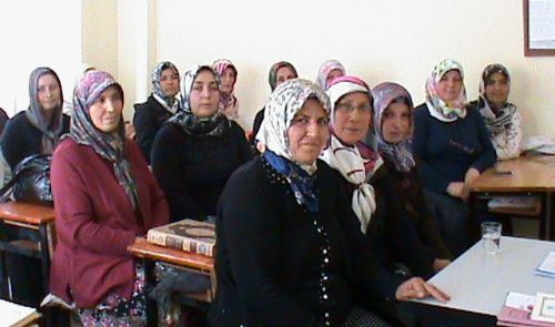 Zile'de Kur'an kursu annelerine sertifika