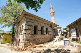 İki asırlık cami restore ediliyor