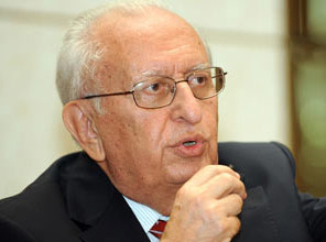 Cindoruk 'Ara Rejim' İstedi