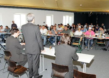 DITIB Almanya'daki İslam derslerine talip