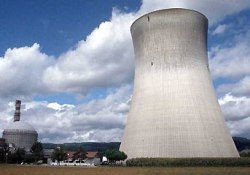 Japonya'da arızalanan nükleer reaktör kapatılıyor