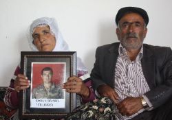 Kızıltepe'de ölen askerin ailesi çelişkilere izahat istiyor