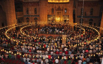 Camiye en çok cemaat gönderene ödül