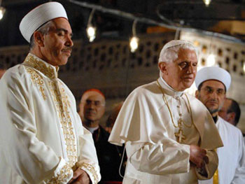 Dünya din eğitimi için Türkiye'yi seçiyor