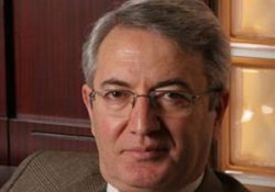 En iyi hakim, doktor ve eğitimciler, şiiri en iyi bilenlerdir