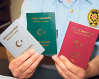 Pasaport merkezileşince teslimat süresi uzadı