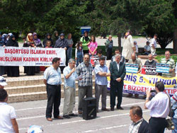 Başörtüsü meselesi kendiliğinden çözülmez