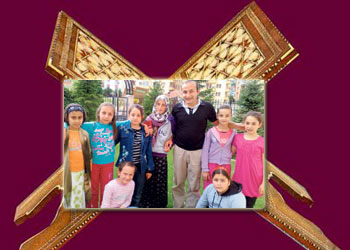 Kur'an öğrettiği öğrenciler gören gözü oldu