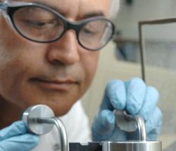 Türkiye'de iş bulamadı, dünyanın umudu oldu