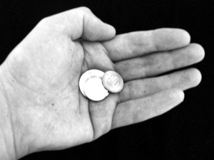 Sadaka ve zekat kimlere verilir