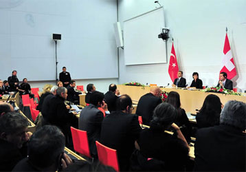 Minare yasağı, sadece inşaat yasağıdır