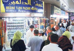 Medine'de alışveriş dili Türkçe