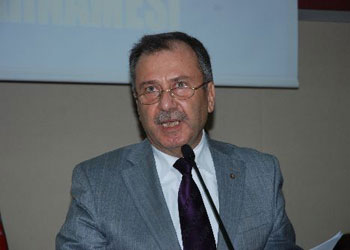 CHP'li üye Said Nursi'ye iftira attı!