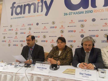 Dindar aileler daha mutlu