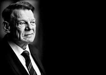 Müslümanlara hakaret eden vekile ırkçılık cezası