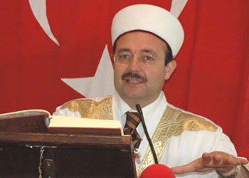 Ateşten gömlek değil ateşten cübbe