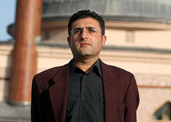 Namaza giden işçiyi kovan firmaya tazminat