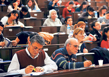 Üniversitenin 70'lik öğrencileri