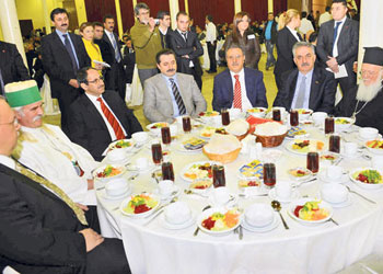 İftarda Alevi-Sünni kardeşliği çağrısı