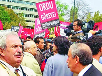 Rektörlere 'irtica geliyor deyin' emri!