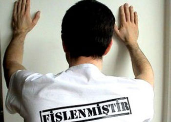 Fişlenen gazeteciler savcılıkta