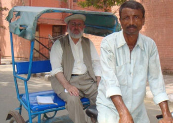 Abdulkadir Geylani'ye 30 yıllık vefa