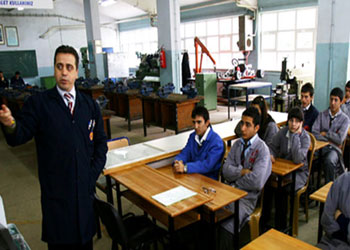 İhtiyaç fazlası yüksekokullar meslek lisesine dönüştürülüyor