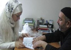 Gürcü şarkıcı Müslüman oldu