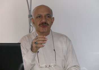 İslam Birliği şimdi en büyük farzlarından