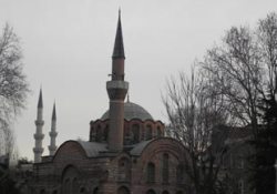 Antalya'da camilerin tuvaletleri yenileniyor