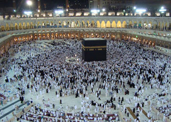 İlk Umre kafilesi kutsal topraklara ulaştı