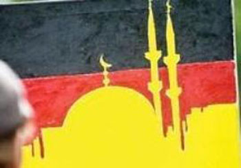 Alman eyaleti İslam din dersini onayladı