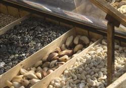 Kuruyemişleri çocuklardan uzak tutun