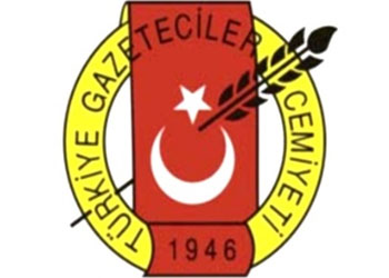 Gazeteci cemiyetinde başörtülü üye krizi