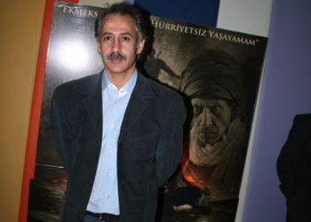 Hür Adam Filminde Risale-i Nur pratiği var