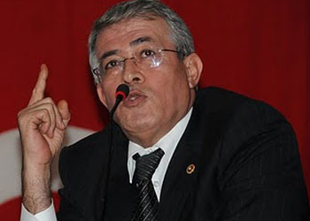 Ezan Türkçe okunmalı diyen vekil