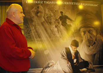 'Hür Adam' yapımcısının yüzünü güldürdü