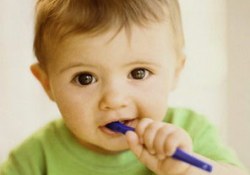 100 çocuktan 84'ünün dişi çürük