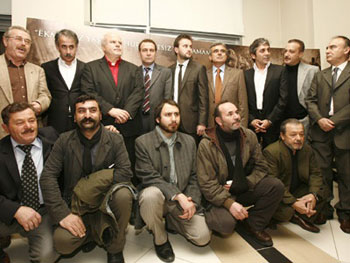 Taraflar Hür Adam sohbetlerinde buluşuyor